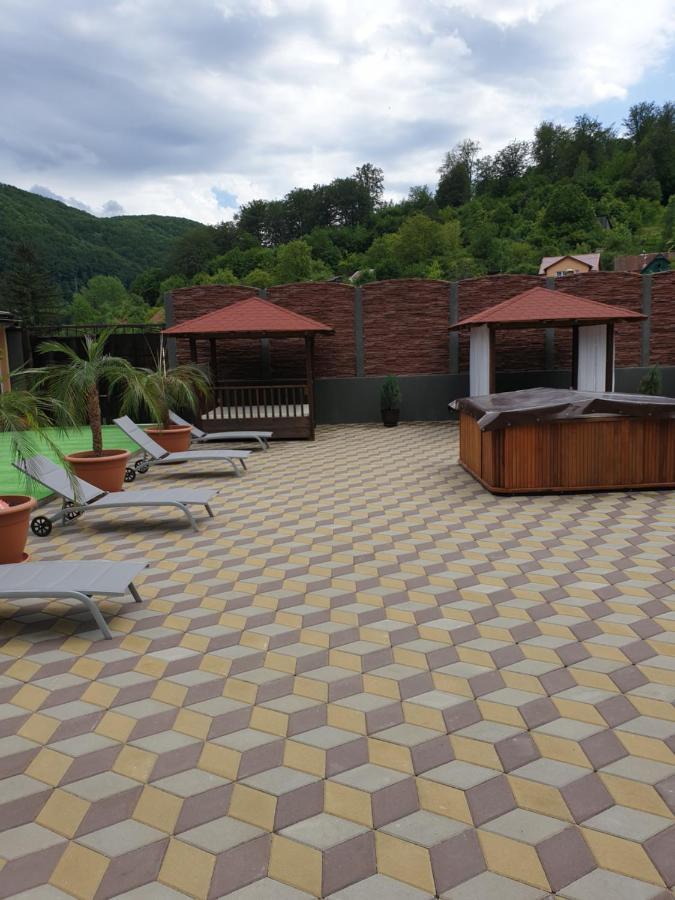 Casa Piri Hotel Anina Eksteriør billede