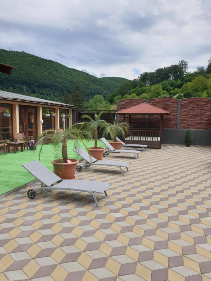 Casa Piri Hotel Anina Eksteriør billede